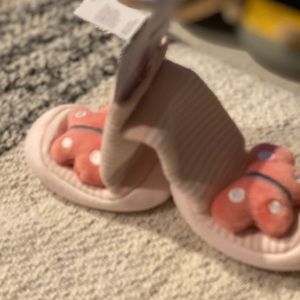 Carters padded rattler infant booties